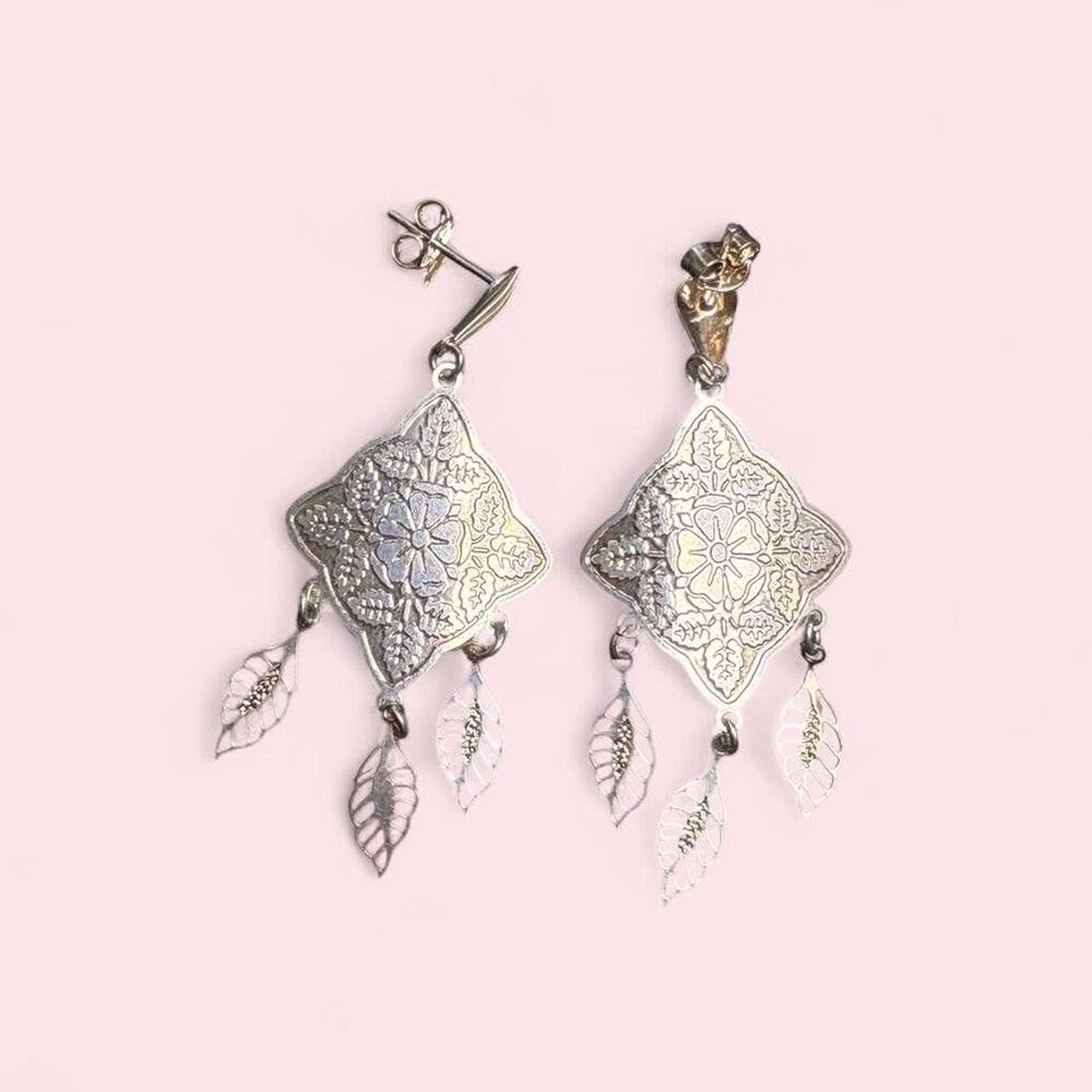 Boho silver dangly earrings light